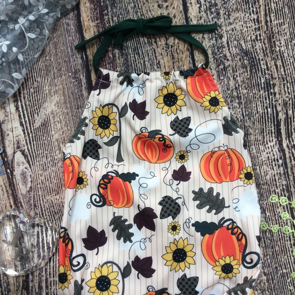 Boutique Baby Girls Pumpkin Romper - Picture 3 of 3